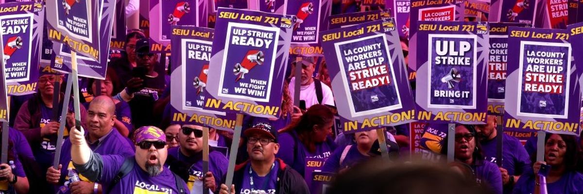SEIU members rally