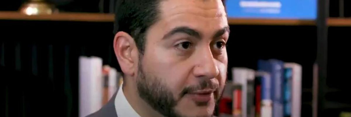 Abdul El-Sayed Endorses Bernie Sanders as Best 2020 Candidate to Defeat Trump and 'Build the After-Trump'