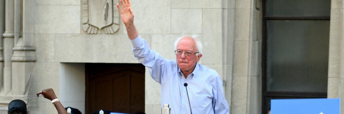 "Can't Change a Corrupt System by Taking Its Money": Sanders Urges All 2020 Democrats to Reject Insurance, Big Pharma Cash