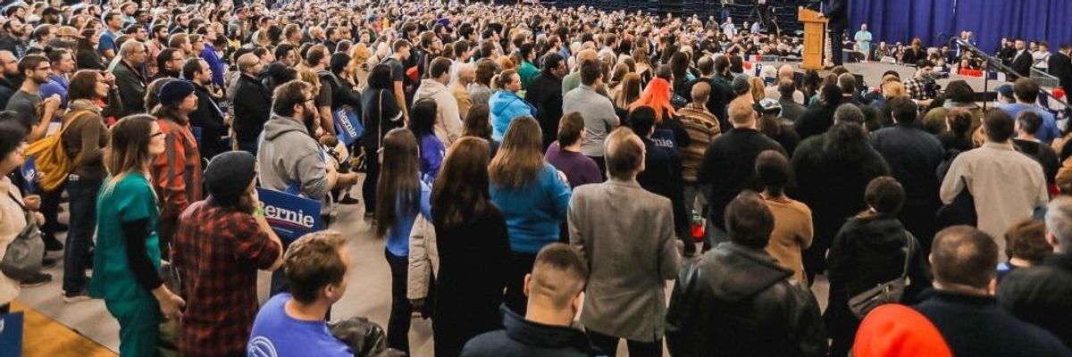 Ocasio-Cortez and Sanders Draw Largest Iowa Crowd of Democratic Primary So Far with Call for 'Solidarity' Over Unity