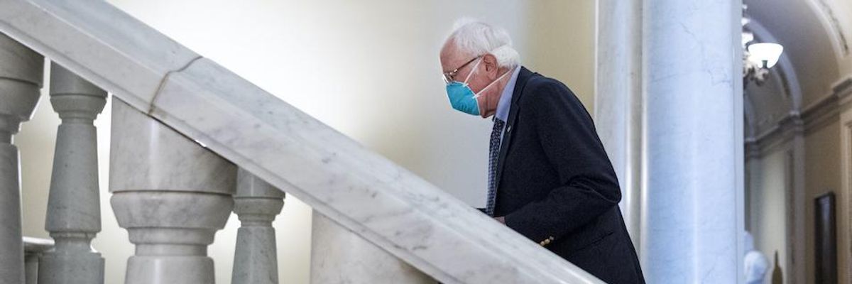 'Masks for All': Bernie Sanders Calls on Federal Government to Provide Face Coverings for Everyone in the Country