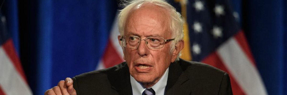 Warning US Democracy Under Threat 'Like Never Before,' Sanders Outlines Plan to Stop Trump's Authoritarian Takeover