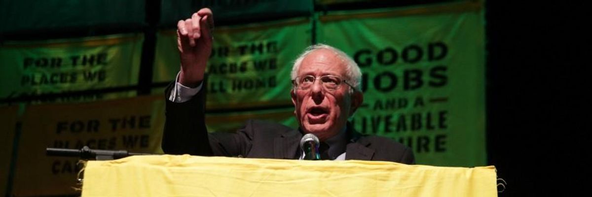 'Game-Changer': Sanders Unveils Green New Deal Plan Detailing 10-Year Mobilization to Avert Climate Catastrophe, Create 20 Million Jobs