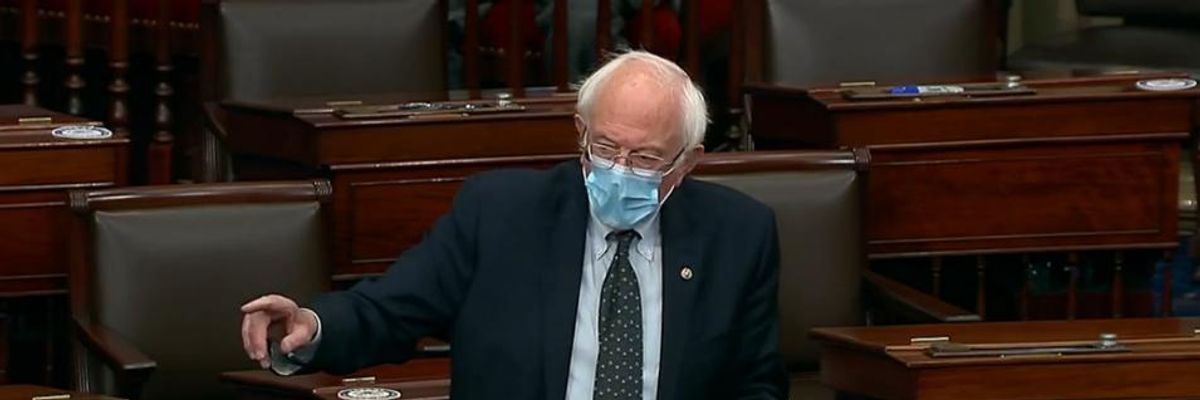 'Congress Cannot Go on Recess Without Providing This': Sanders, Hawley Move to Attach $1,200 Payments to Must-Pass Spending Bill