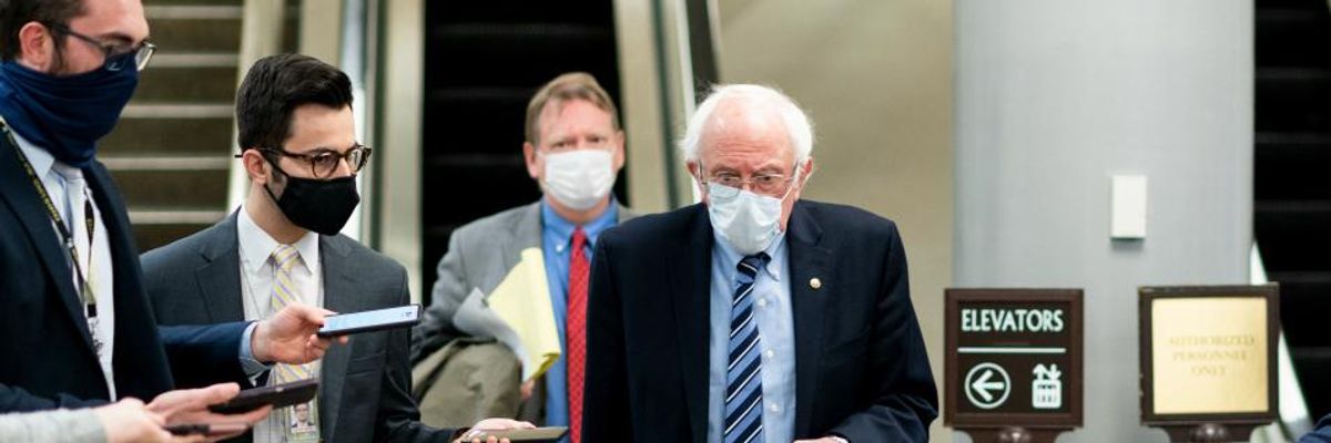 Sanders Says Congress 'Cannot Go Home for Christmas Holidays' Without Delivering $1,200 Direct Payments