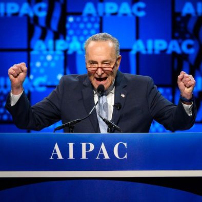 Sen. Chuck Schumer speaks at the 2019 AIPAC conference