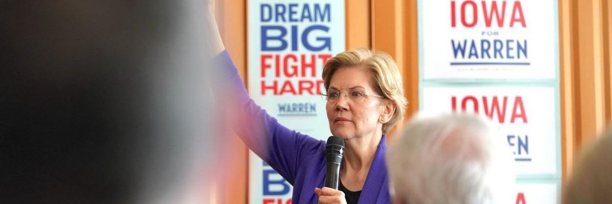 Denouncing DeVos, Warren Vows to Appoint Education Secretary With 'Real Teaching Experience,' Not Conflicts of Interest