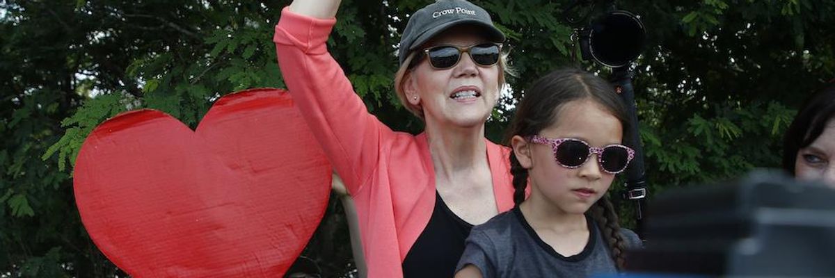 'It is a Stain on Our Country': Warren Joins Protest Outside Child Detention Facility in Florida