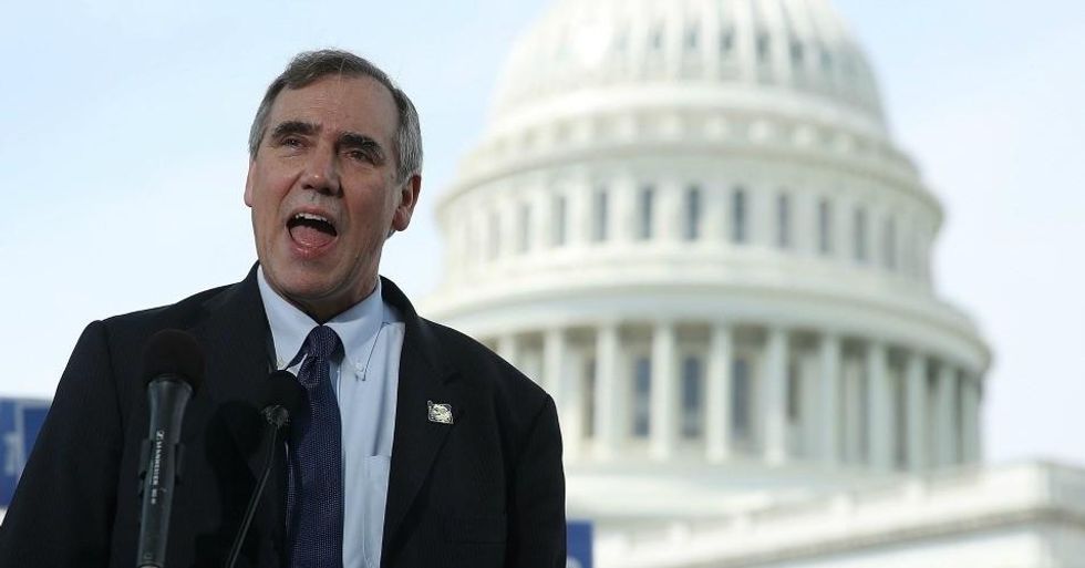 Sen. Jeff Merkley (D-Ore.) introduced legislation on Friday to abolish the electoral college. (Photo: Mark Wilson/Getty Images)