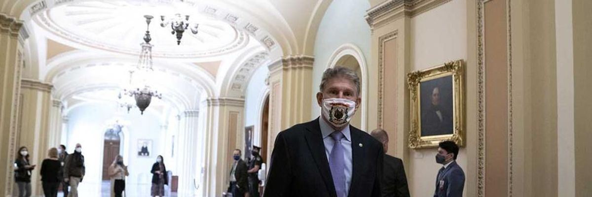 'Why the US Senate Is So Broken': Manchin Vow to Preserve Filibuster Imperils Voting Rights and Much More