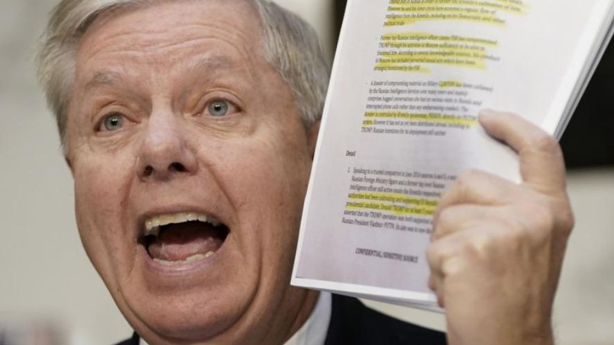 The Influence of Liars and the Failure of Corporate Media