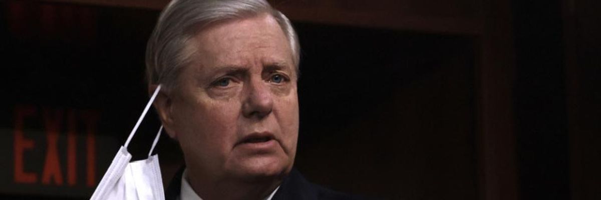 Lindsey Graham Excoriated for Equating Trump Accountability With Divisive 'Vengeance'