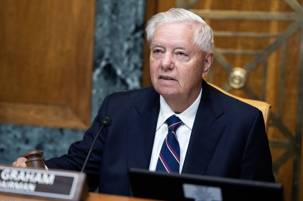 ‘Nauseating’: Critics Hammer Democratic Senators' Tributes to 'Bloodthirsty' Lindsey Graham