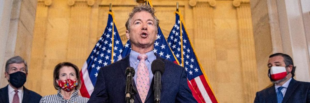 'They Should Be Ashamed': With Jobless Benefits to Expire in 9 Days, Republicans Pull Out All Stops to Obstruct Relief Bill