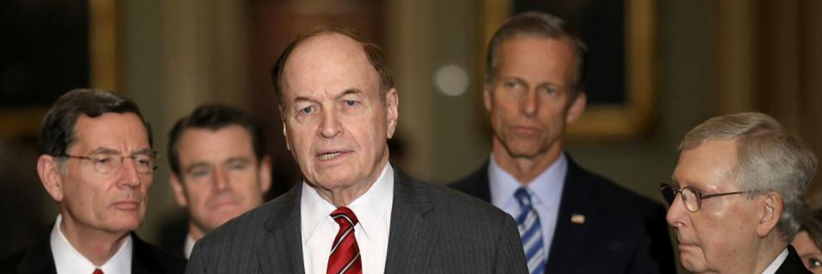 'Cruel Slap in the Face': Senate GOP Quietly Pushing Pay Freeze for Federal Workers Amid Deadly Pandemic