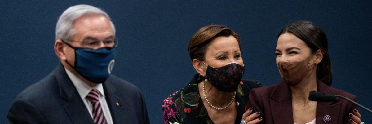 Dems Introduce Bill to Let Puerto Ricans 'Determine Their Own Political Future'