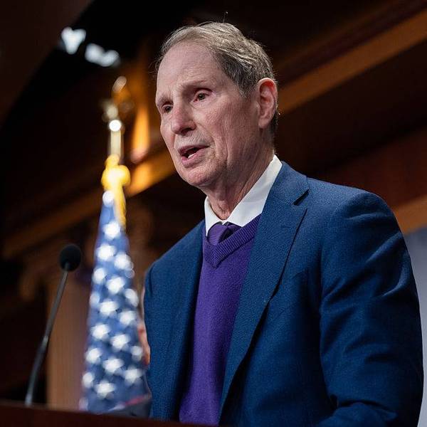 Top Finance Committee Democrat Rips Trump's New Canada Tariffs as 'Yet Another Shakedown'