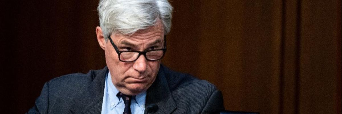 120 Democrats Demand Repeal of 'Obscene' Tax Cut for Millionaires That GOP Buried in Previous Covid Relief Bill