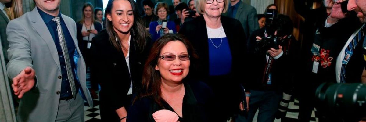 Despite GOP Griping, Duckworth Drags US Congress 'Into 21 Century' by Bringing Newborn Baby onto Senate Floor