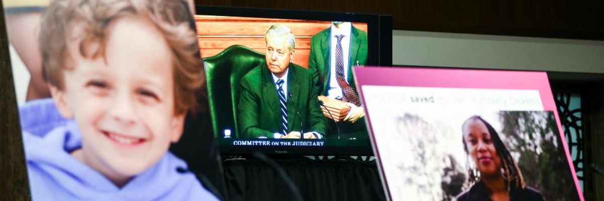 'Shameful Power Grab': Democrats Boycott and Progressives Protest as GOP Votes to Send Barrett Nomination to Senate Floor