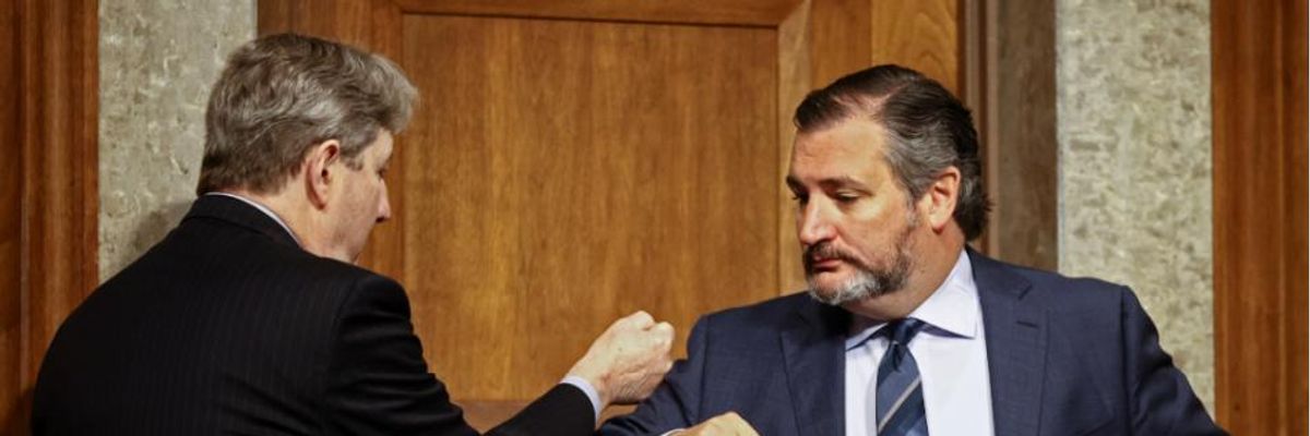 Sanders, Other Critics Denounce GOP Senators' 'Pathetic' Attempt to Undermine Biden's Election Victory