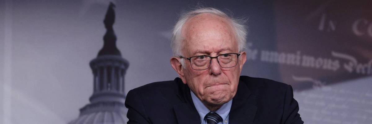 Senators Sanders And Lee Discuss Bill To Abolish Super PAC's