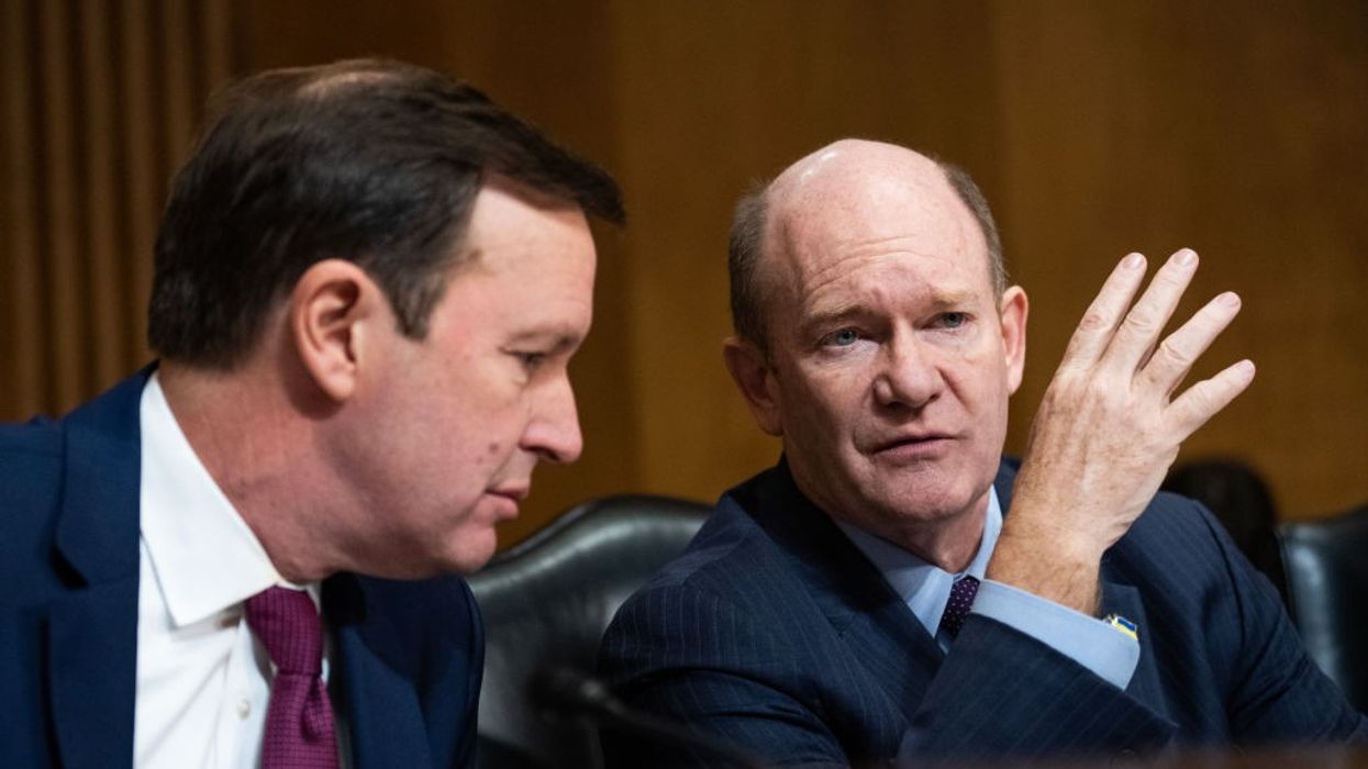 Sens. Chris Murphy and Chris Coons