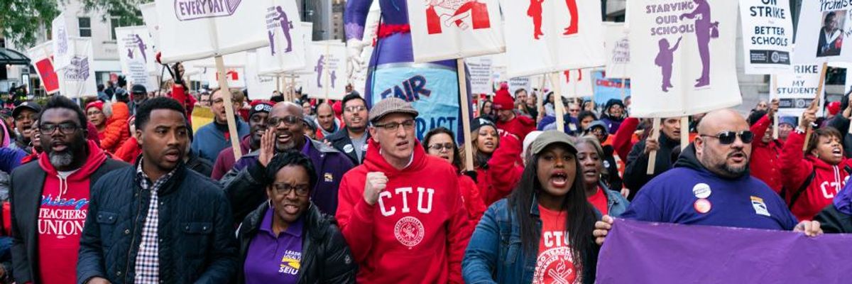 Demanding 'Pay and Benefits That Give Us Dignity,' 25,000 Chicago Public School Teachers Go on Strike