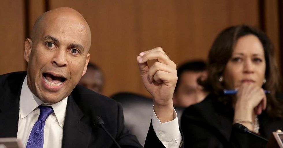Several Democrats, including Sens. Cory Booker (D-N.J.) and Kamala Harris (D-Calif.) spoke out against holding Judge Brett Kavanaugh's Supreme Court confirmation hearing, but critics said their words mattered little after they agreed to continue with the proceedings instead of walking out of the hearing room. (Photo: Drew Angerer/Getty Images)