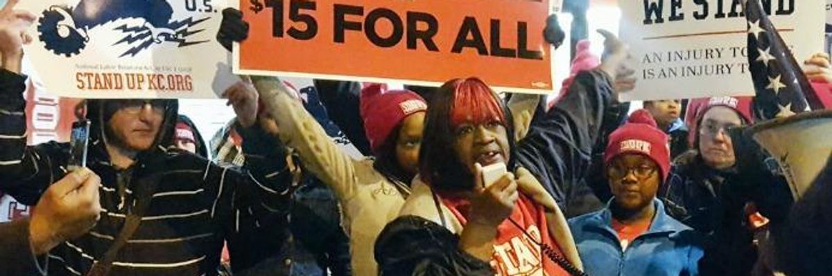 Despite Hundreds of Arrests, Striking Workers Remain Undaunted in Fight for $15