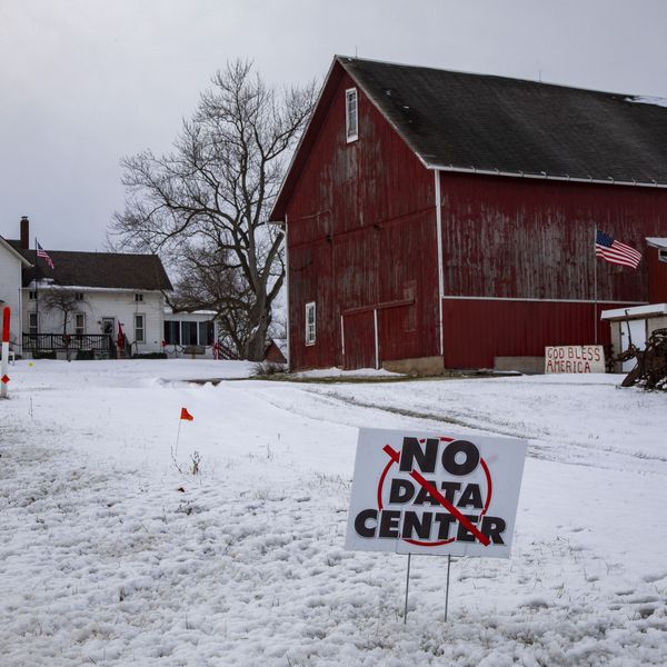 Sign Opposes Data Center