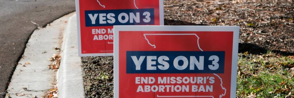 Sign supporting Missouri abortion rights amendment