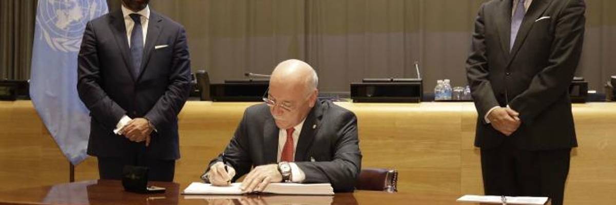 US and Other Nuclear Powers Refuse to Sign Historic UN Treaty to Ban Atomic Weapons