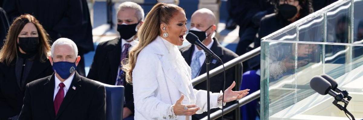 "Libertad y Justicia Para Todos": How Spanish Can Help Us Survive Viral Times