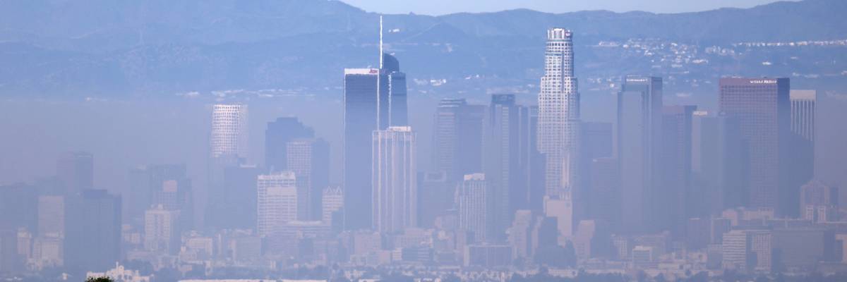 Smog covers downtown Los Angeles