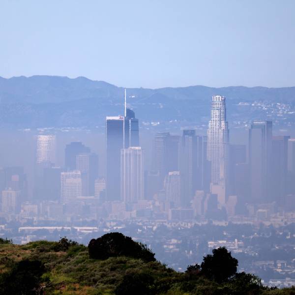 Smog covers downtown Los Angeles