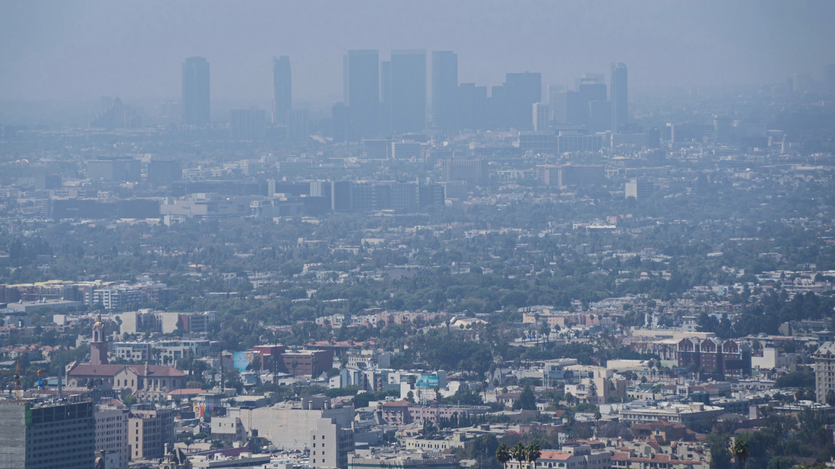 Smoke and smog in Los Angeles