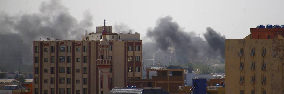 Smoke rises during clashes between the Sudanese Armed Forces and the paramilitary Rapid Support Forces in Khartoum, Sudan on April 20, 2023.