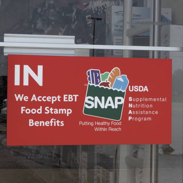SNAP and EBT Accepted here sign