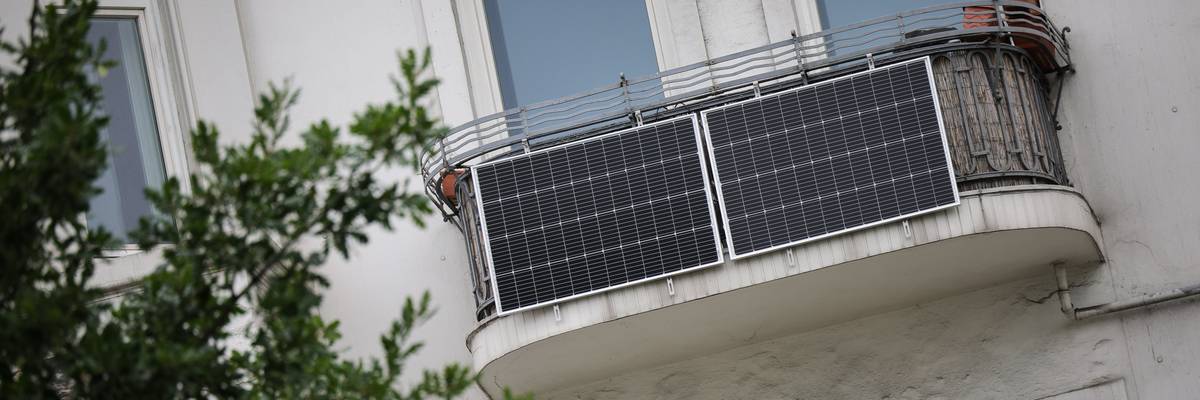Solar balcony