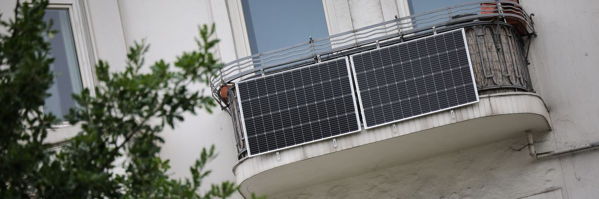 Solar balcony