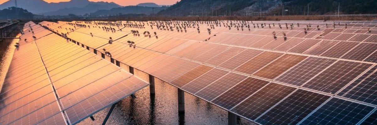 solar_photovoltaic_panel_china