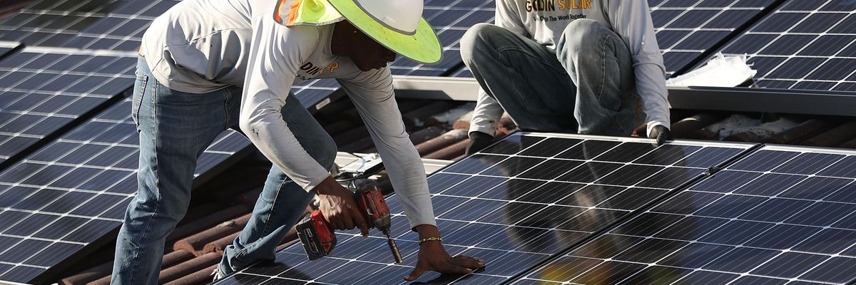 solar-roof-installation