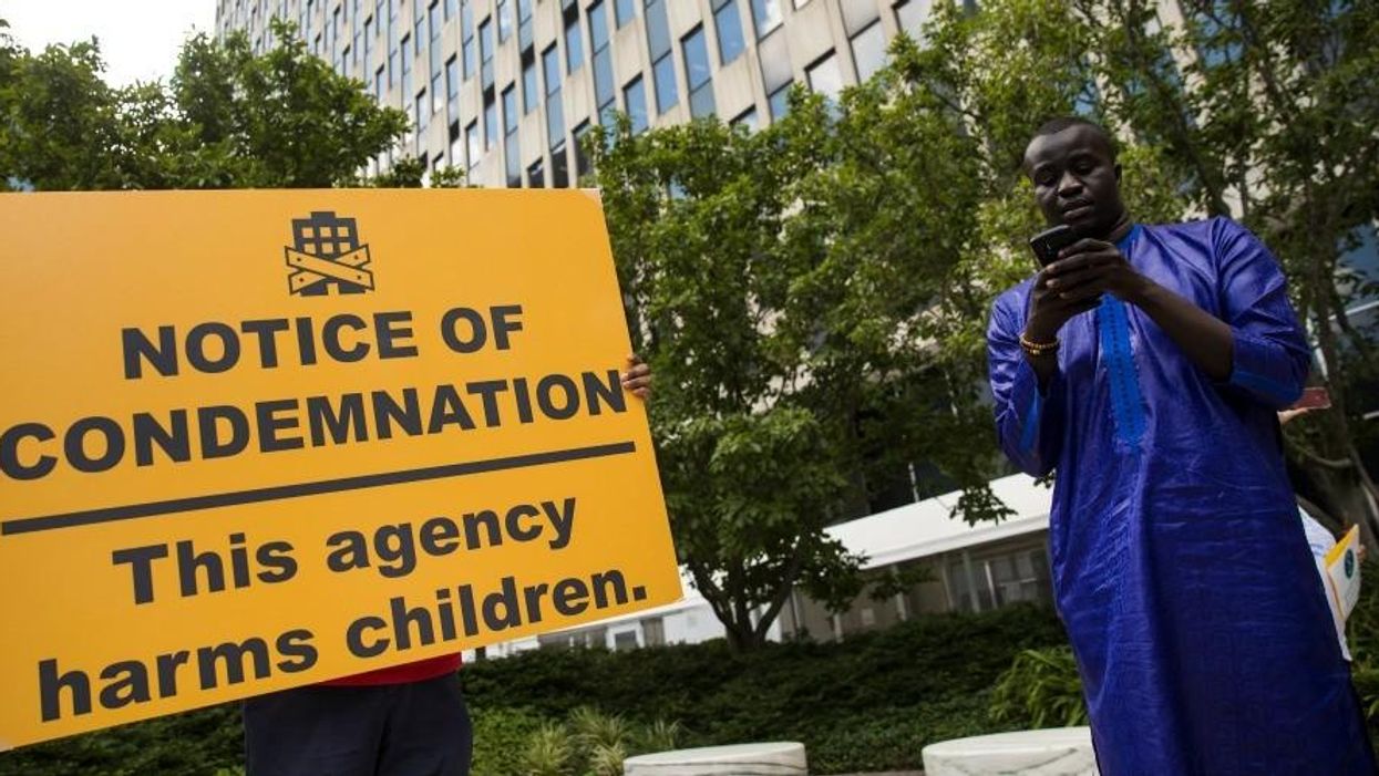 Trump's Contempt for Working-Class Expressed in New Expanded Public Charge Rule