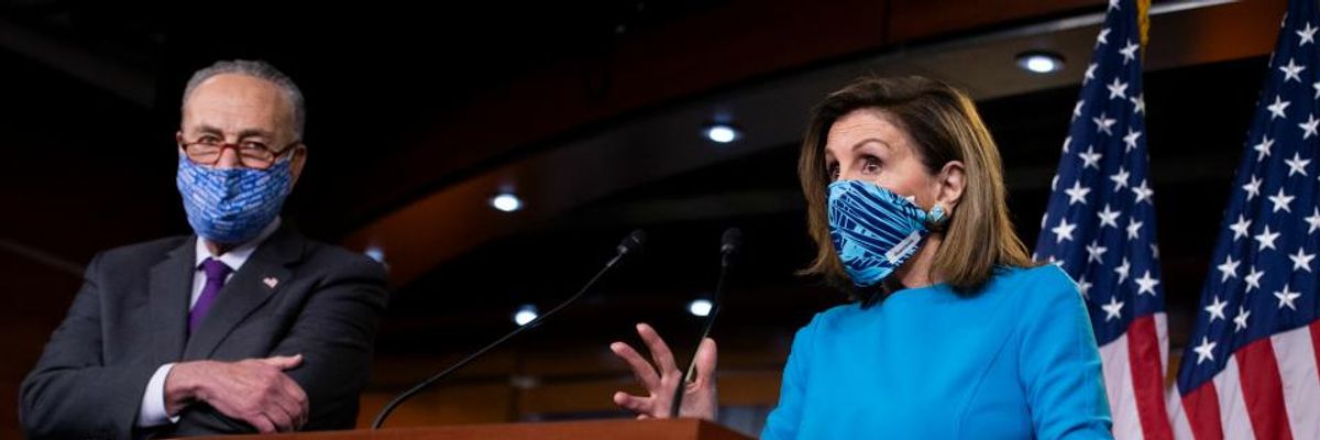 Democrats Urged to Fight for Bigger Relief Checks as Lame-Duck Trump Privately Backs Payments as Big as $2,000