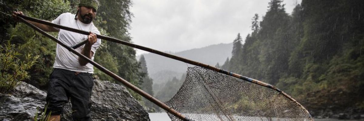 'Incredibly Important Step' Toward Restorative Justice as Tribes, Dem Governors, and Klamath Dam Owner Announce Salmon Restoration Plan