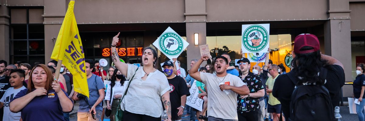 Starbucks New York union