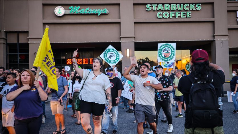 Starbucks workers protest