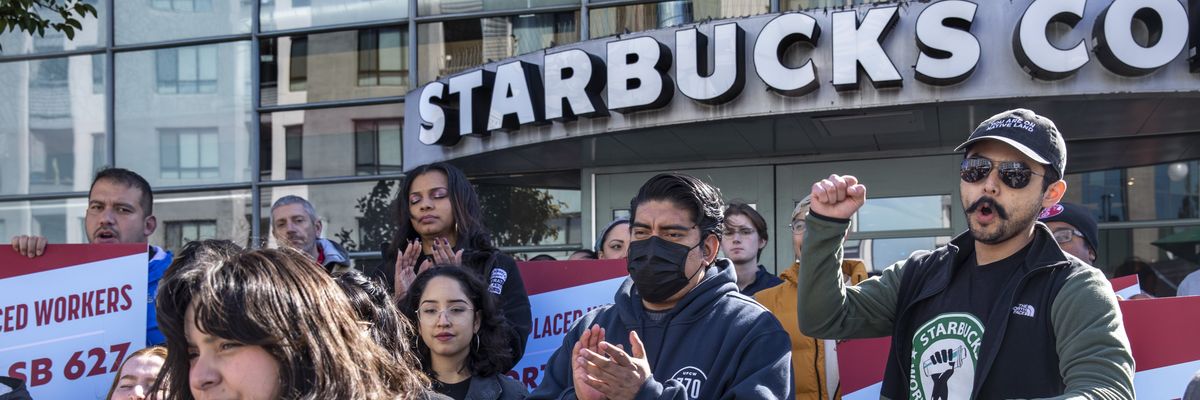 Sanders Unveils Report Debunking Starbucks’ Claim to Be a ‘Progressive’ Company (commondreams.org)