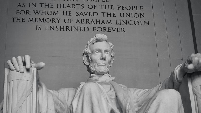 Statue of Abraham Lincoln